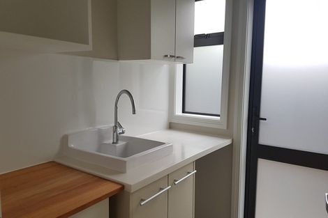 Photo of property in 4/109 Shakespeare Road, Milford, Auckland, 0620