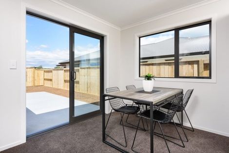 Photo of property in 2 Okataina Street, Pyes Pa, Tauranga, 3112