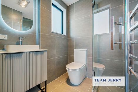 Photo of property in 27 Survila Street, Papakura, 2110