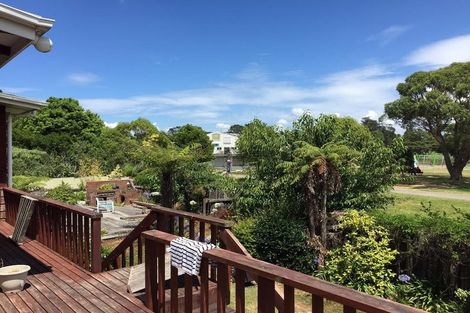 Photo of property in 17 Gregory Place, Mount Roskill, Auckland, 1041
