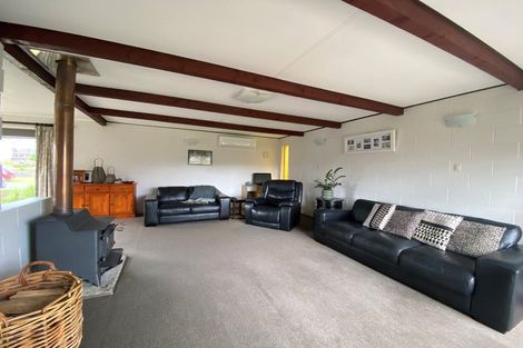 Photo of property in 1 Sarten Street, Waitara, 4320