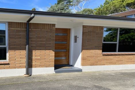 Photo of property in 1/4 Pemberton Avenue, Bayview, Auckland, 0629