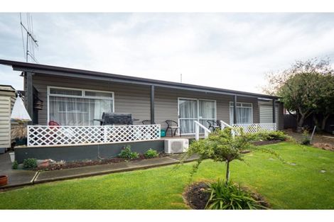Photo of property in 12-12a Campbell Street, Maori Hill, Timaru, 7910