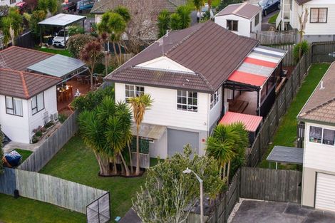 Photo of property in 7 Faram Place, Massey, Auckland, 0614