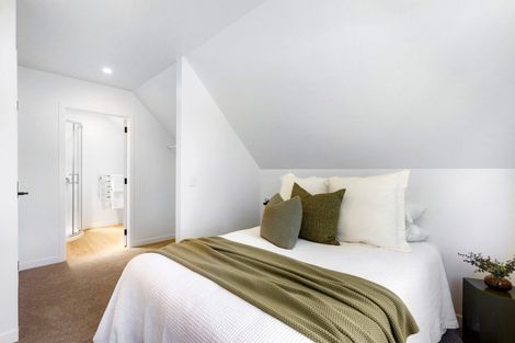 Photo of property in 155 Carlyle Street, Napier South, Napier, 4110