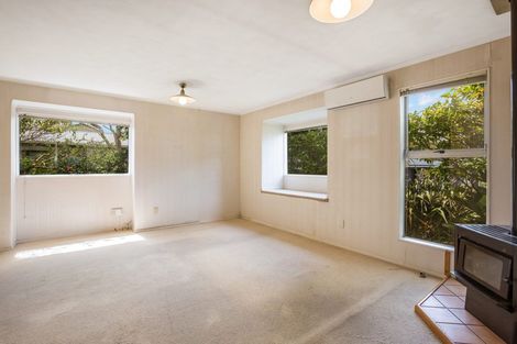 Photo of property in 6 Bowline Place, Whitby, Porirua, 5024