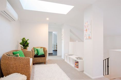 Photo of property in 35 Hawford Road, Opawa, Christchurch, 8023