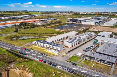 Photo of property in 11 Northside Drive, Waikiwi, Invercargill, 9810