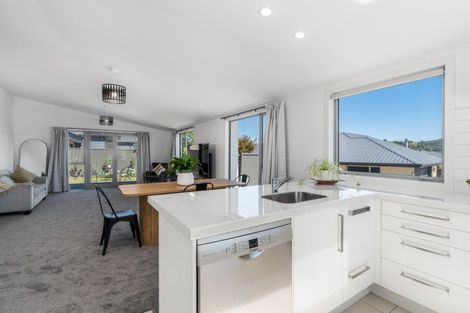 Photo of property in 38 Severn Street, Green Island, Dunedin, 9018