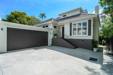 Photo of property in 69a Argyle Street, Hawera, 4610