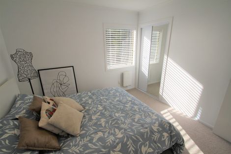 Photo of property in 2a/47 Stanhope Road, Mount Wellington, Auckland, 1051