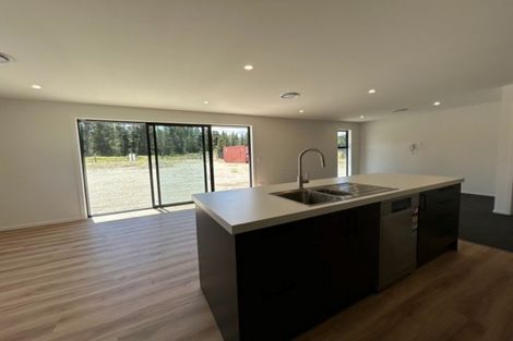 Photo of property in 4 Sequoia Close, Alexandra, 9320