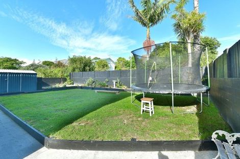 Photo of property in 8 Sunrise Boulevard, Snells Beach, 0920