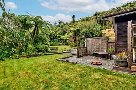 Photo of property in 25a Mt Cecil Road, Moonshine Valley, Porirua, 5381