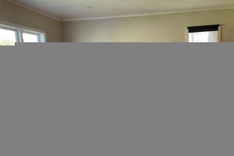 Photo of property in 55 Beaubank Road, Kelston, Auckland, 0602