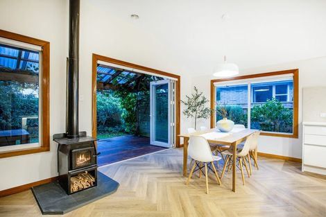 Photo of property in 254 Muritai Road, Eastbourne, Lower Hutt, 5013