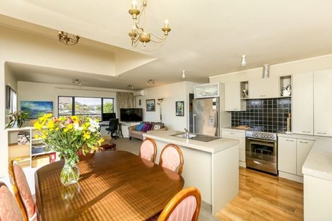 Photo of property in 134b Heta Road, Highlands Park, New Plymouth, 4312