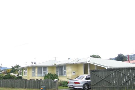 Photo of property in 2/7 Benge Crescent, Clouston Park, Upper Hutt, 5018