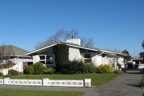 Photo of property in 150 Warren Crescent, Hillmorton, Christchurch, 8025