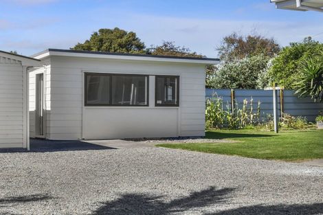 Photo of property in 20 Aotaki Street, Otaki, 5512
