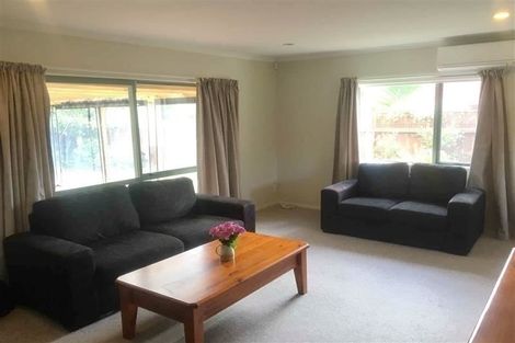 Photo of property in 22 Gendo Avenue, Henderson, Auckland, 0612