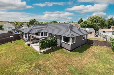 Photo of property in 9 Bronwyn Street, Mairehau, Christchurch, 8052