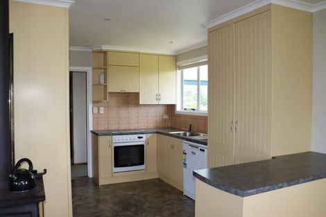 Photo of property in 221 Stanley Road, Te Popo, Stratford, 4394