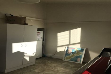 Photo of property in 36 The Parade, Island Bay, Wellington, 6023