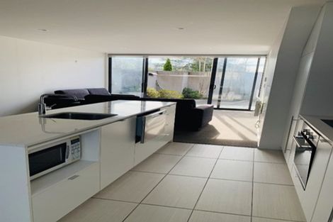 Photo of property in 1/20 North Avon Road, Richmond, Christchurch, 8013