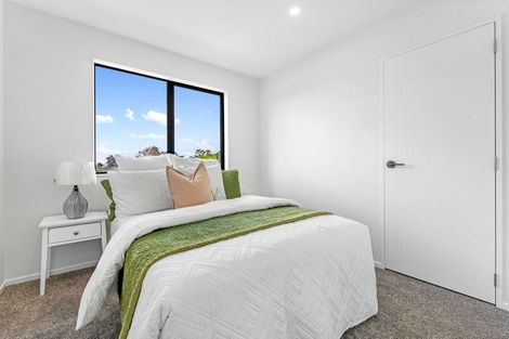 Photo of property in 4/42 Marvon Downs Avenue, Pakuranga Heights, Auckland, 2010