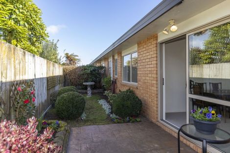 Photo of property in 40 Hadleigh Court, Paraparaumu, 5032