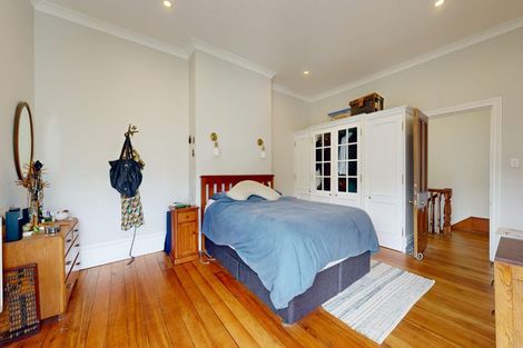 Photo of property in 31 Maarama Crescent, Aro Valley, Wellington, 6021