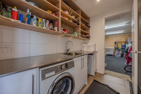 Photo of property in 18 Stackbrae Avenue, Wanaka, 9305