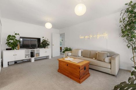 Photo of property in 4 Belray Place, Papamoa Beach, Papamoa, 3118