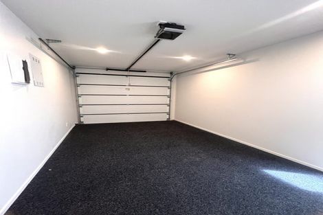 Photo of property in 1a Wren Place, Unsworth Heights, Auckland, 0632