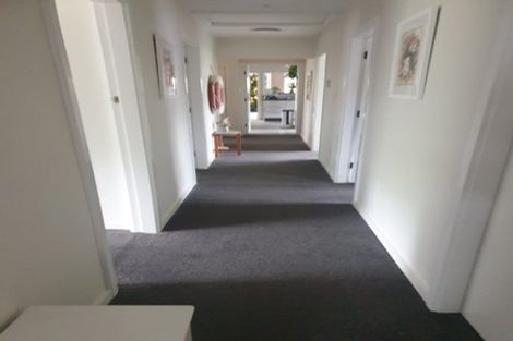 Photo of property in 18 Ashfield Place, Ilam, Christchurch, 8041