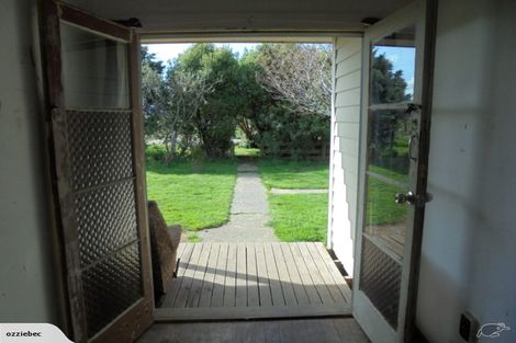 Photo of property in 17 Settlement Road, Papatotara, Tuatapere, 9691