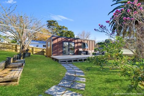 Photo of property in 29 Cedar Terrace, Stanmore Bay, Whangaparaoa, 0932