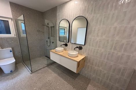 Photo of property in 12 Frankley Road, Westown, New Plymouth, 4310