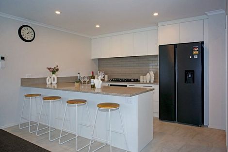 Photo of property in 130 Hitchen Road, Pokeno, 2402