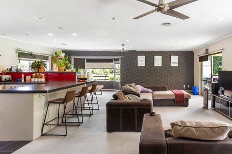 Photo of property in 34 Kath Henry Lane, Drury, 2113