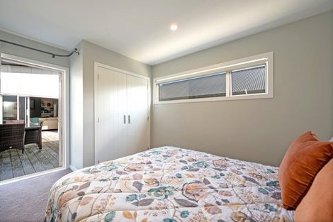 Photo of property in 18 Lakemere Way, Kinloch, Taupo, 3377