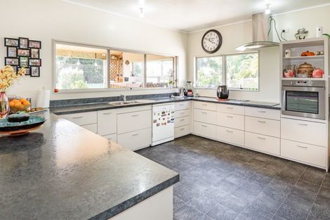 Photo of property in 38 Watson Road, Karamu, Hastings, 4172