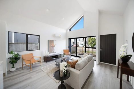 Photo of property in 9 Taiaha Street, Papakura, 2110