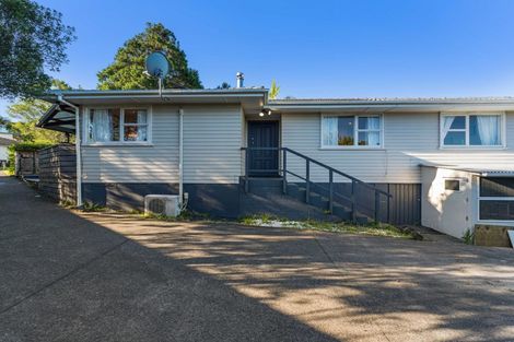 Photo of property in 36 Sunline Avenue, Massey, Auckland, 0614