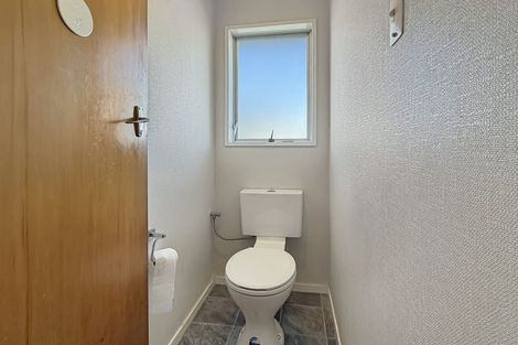 Photo of property in 6 Rutland Place, Milson, Palmerston North, 4414