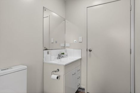 Photo of property in 61d Sabulite Road, Kelston, Auckland, 0602