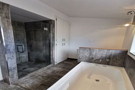 Photo of property in 379 Withells Road, Avonhead, Christchurch, 8042