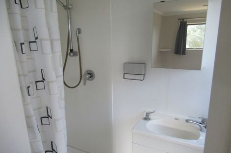 Photo of property in 14 Kinloch Place, Papakowhai, Porirua, 5024