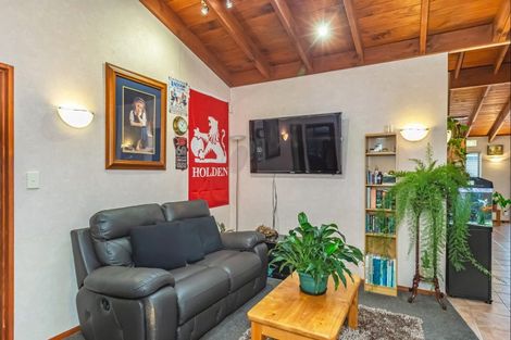 Photo of property in 11 Claremont Rise, Levin, 5510